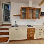 Apartma Danica